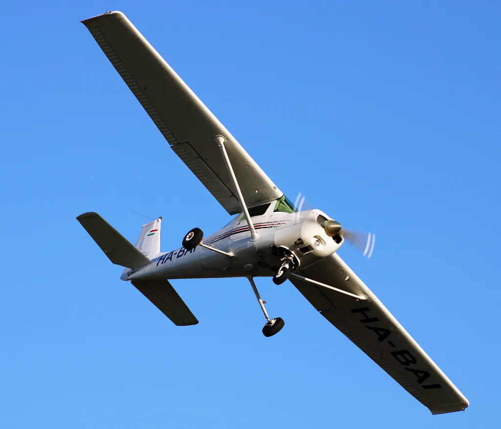 Cessna 152